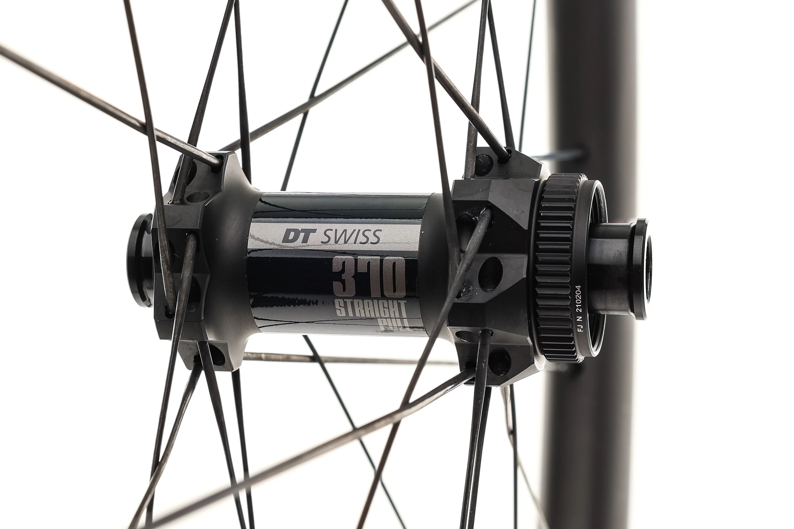 Santa Cruz Reserve 40|44 w/ DT Swiss 370 Hubs Carbon Tubeless 700c Wheelset - Image 4