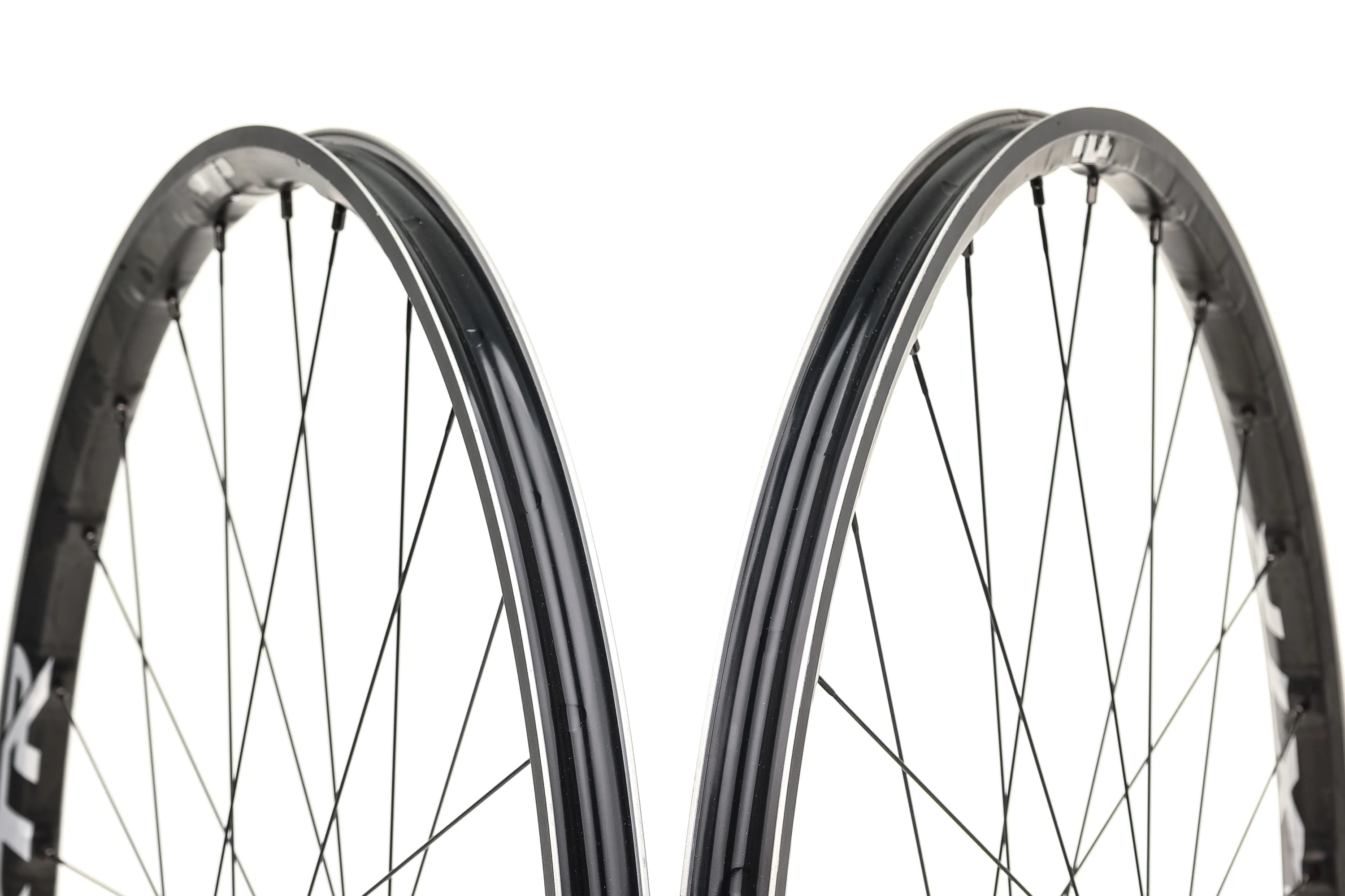 Shimano XTR WH-M9020 Carbon/Alloy 29" Wheelset - Image 5