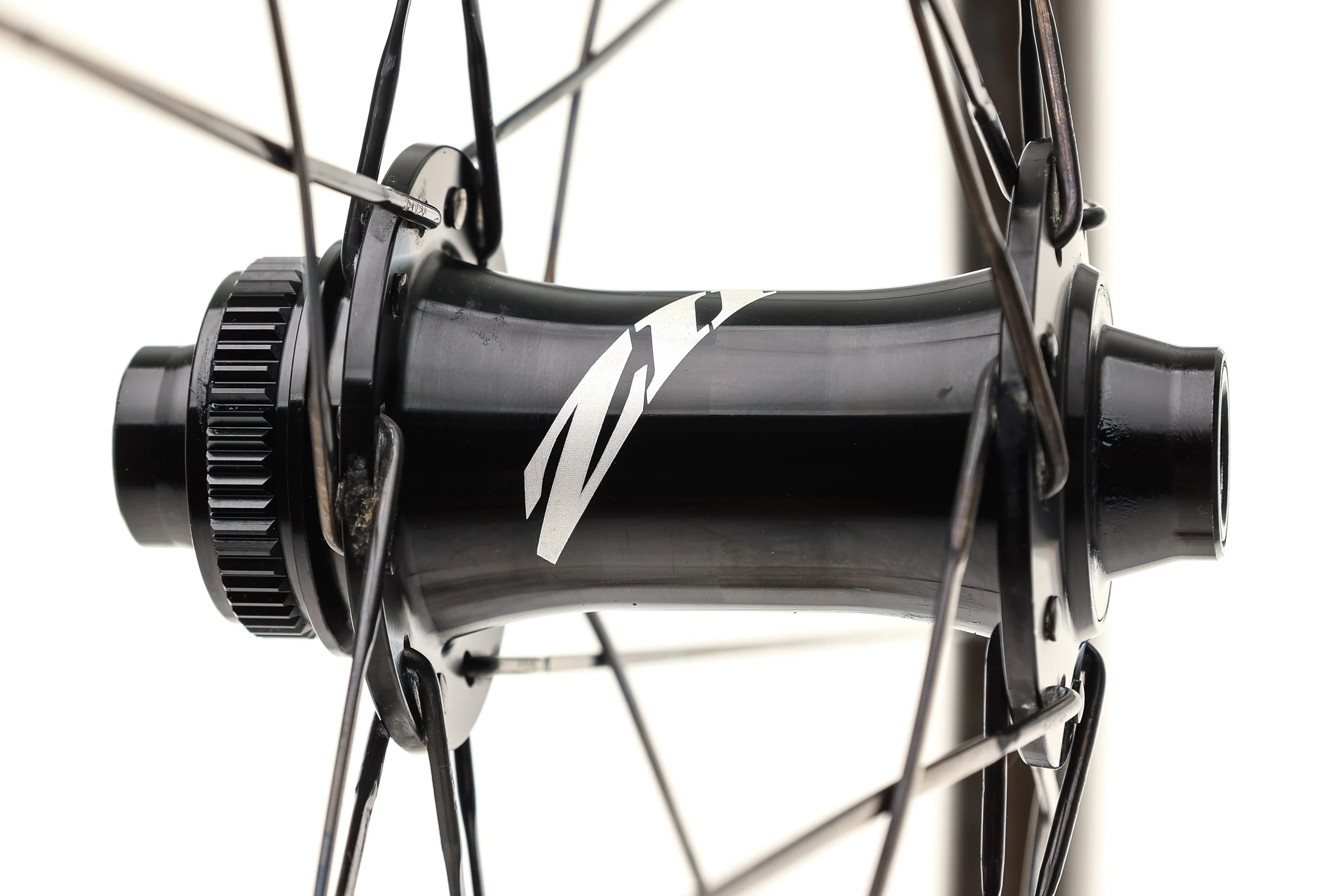 Zipp 302 Disc Carbon Clincher 700c Wheelset - Image 4
