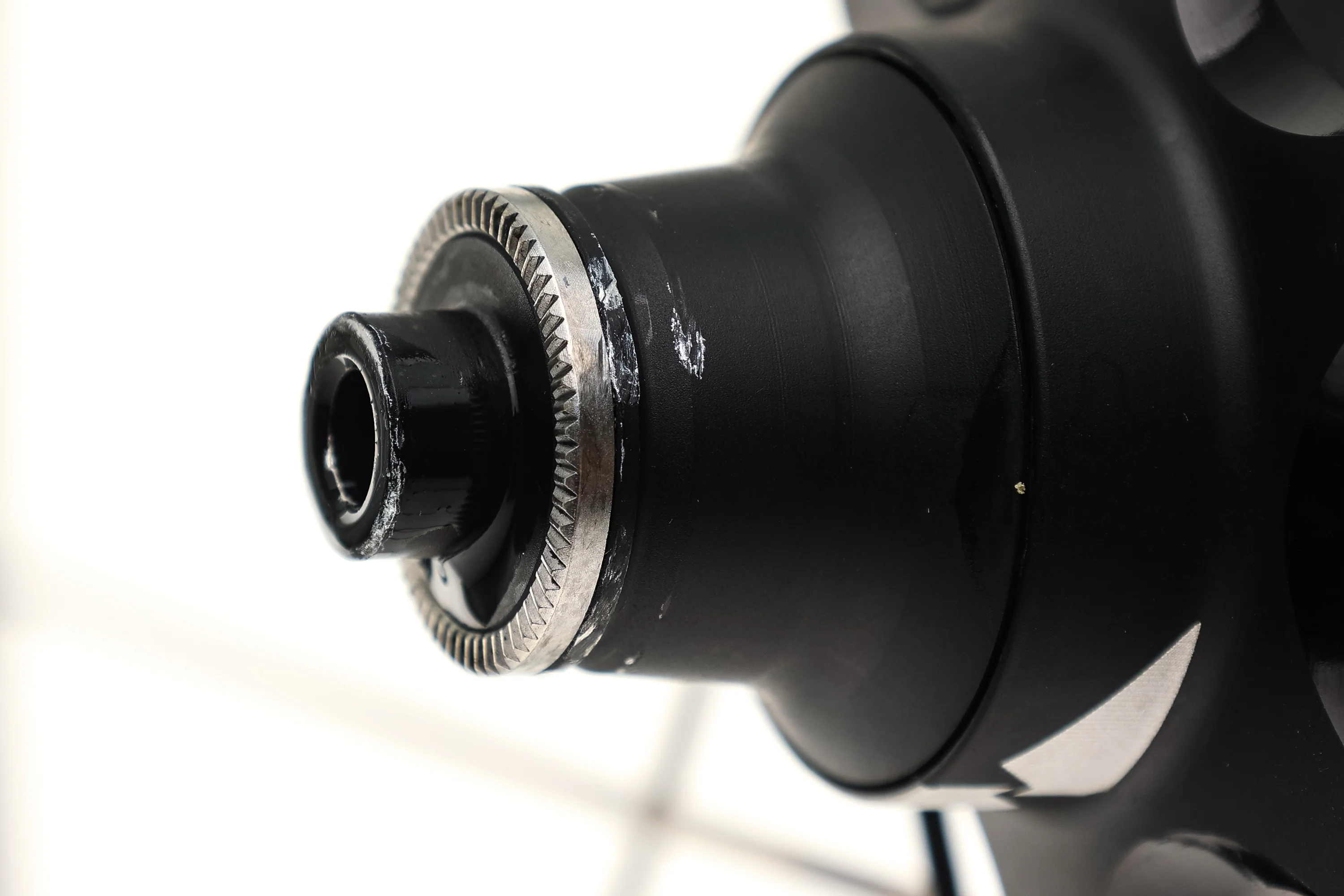 Zipp 404 NSW Carbon Clincher 700c Rear Wheel - Image 7